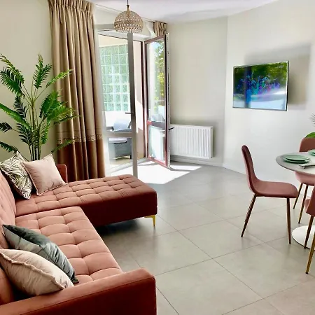 Jantarowe Zacisze Rose * Jantar