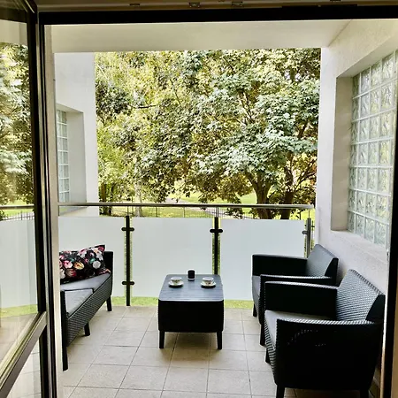 Jantarowe Zacisze Rose Bursztynowe Osiedle Apartmán *